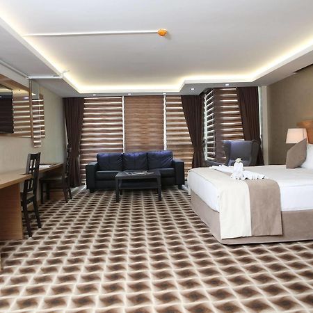 Way Hotel 伊兹密尔 外观 照片
